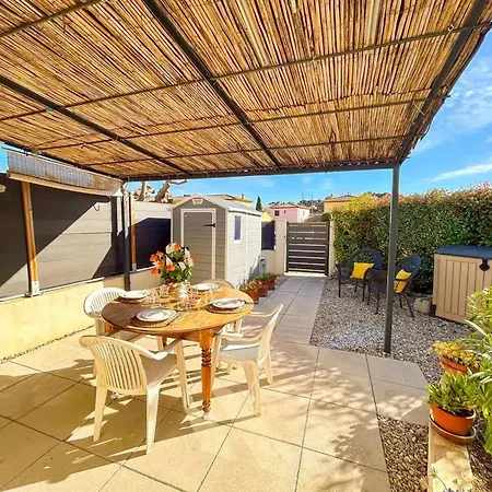 Charmant A Sur Mer Avec Terrasse