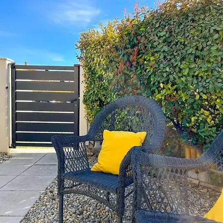 Charmant A Sur Mer Avec Terrasse Apartamento
